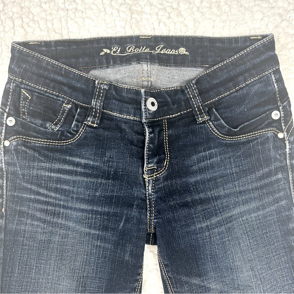 Et Boite Women's Blue Denim Jeans Embroidered Low Rise Skinny Leg Stretch Size M - Picture 3 of 6
